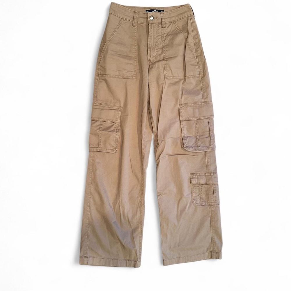 Hollister Cargo Pants - Size 00R (W24R)